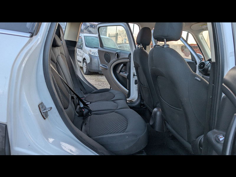 MINI Countryman 2.0 Cooper SD SUV 5dr Diesel Manual Euro 5 (s/s) (143 ps) 5dr Manual 2026