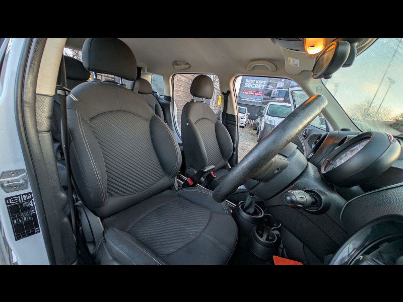 MINI Countryman 2.0 Cooper SD SUV 5dr Diesel Manual Euro 5 (s/s) (143 ps) 5dr Manual 2026