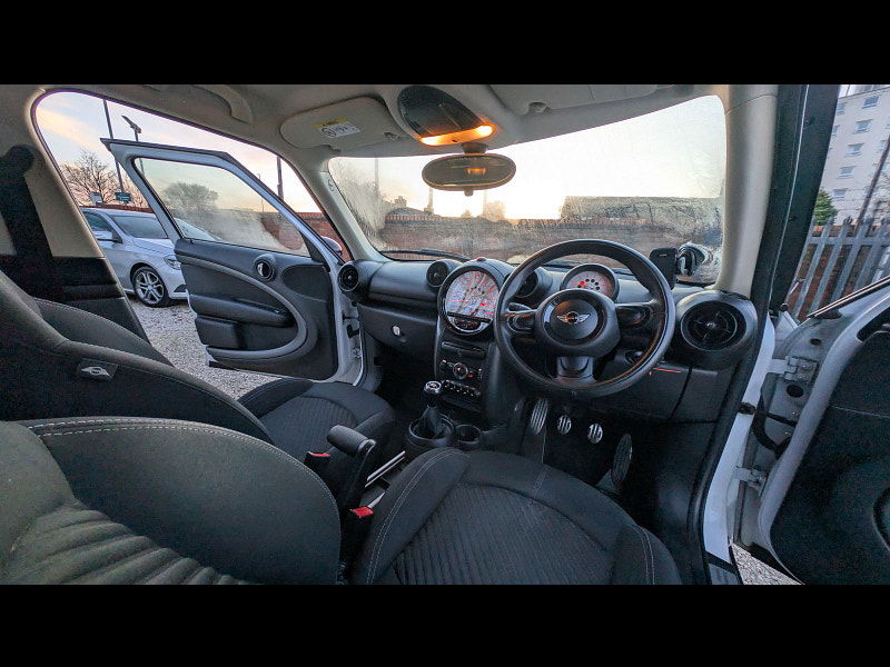 MINI Countryman 2.0 Cooper SD SUV 5dr Diesel Manual Euro 5 (s/s) (143 ps) 5dr Manual 2026