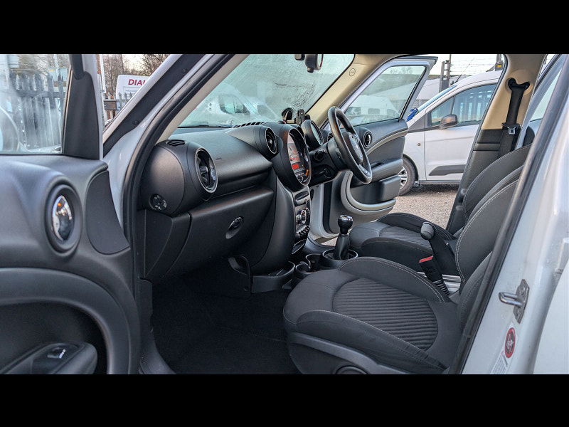 MINI Countryman 2.0 Cooper SD SUV 5dr Diesel Manual Euro 5 (s/s) (143 ps) 5dr Manual 2026