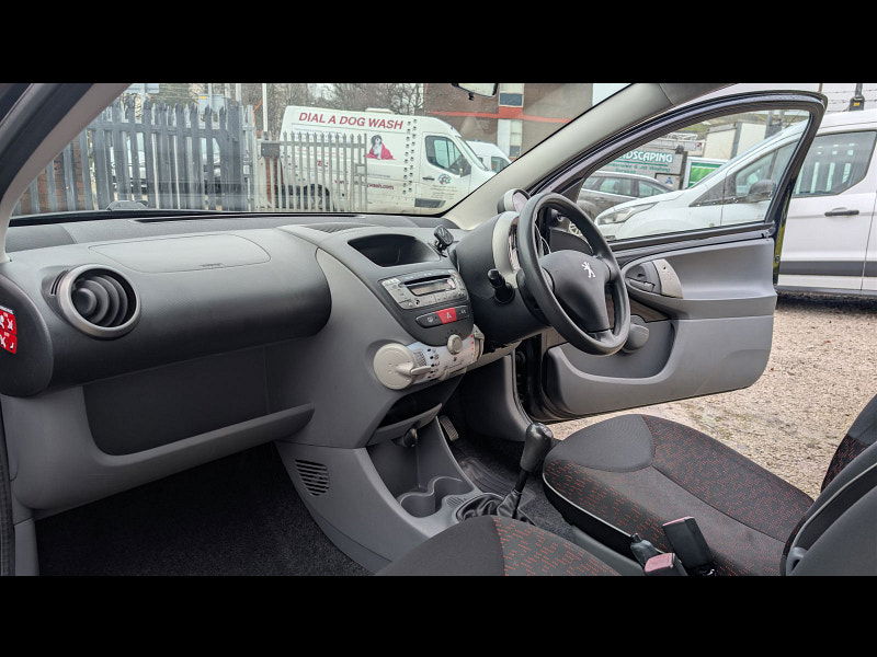 Peugeot 107 1.0 12V Verve Hatchback 3dr Petrol Manual Euro 4 (68 ps) 3dr Manual 2026