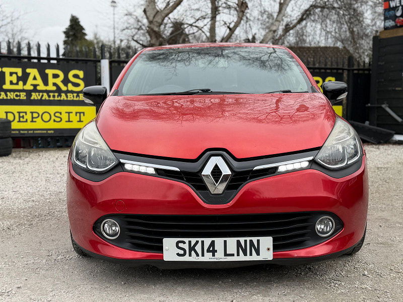 Renault Clio 1.2 16V Dynamique MediaNav Hatchback 5dr Petrol Manual Euro 5 (75 ps) 5dr Manual 2026