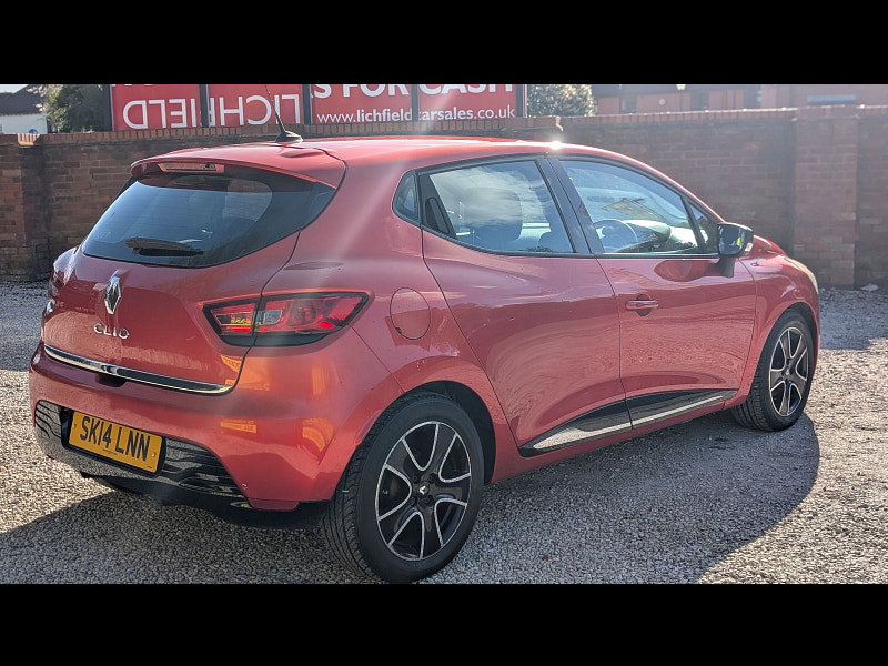 Renault Clio 1.2 16V Dynamique MediaNav Hatchback 5dr Petrol Manual Euro 5 (75 ps) 5dr Manual 2026