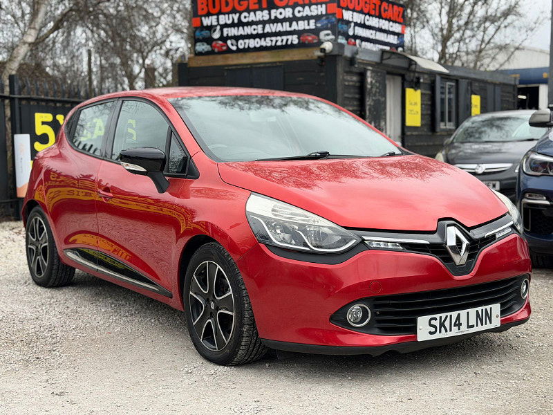 Renault Clio 1.2 16V Dynamique MediaNav Hatchback 5dr Petrol Manual Euro 5 (75 ps) 5dr Manual 2026