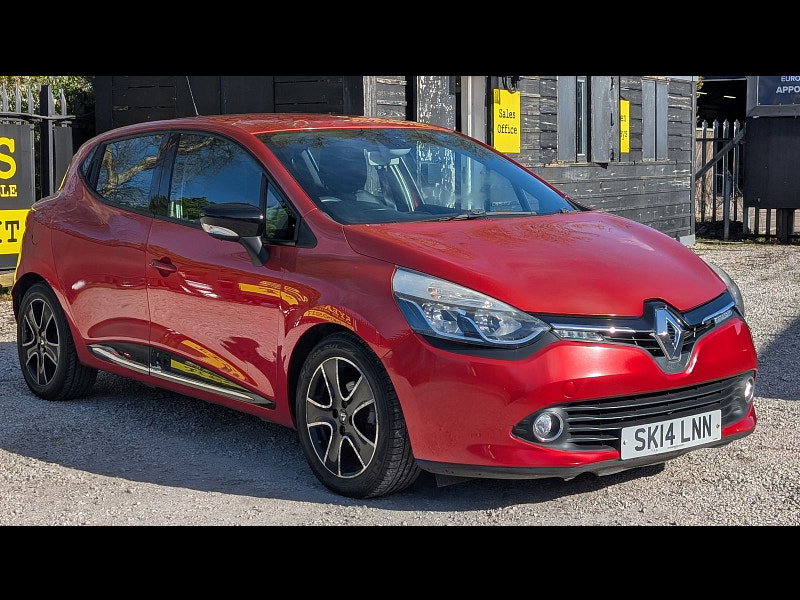 Renault Clio 1.2 16V Dynamique MediaNav Hatchback 5dr Petrol Manual Euro 5 (75 ps) 5dr Manual 2026