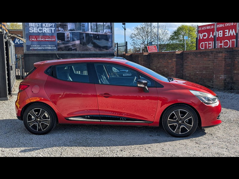 Renault Clio 1.2 16V Dynamique MediaNav Hatchback 5dr Petrol Manual Euro 5 (75 ps) 5dr Manual 2026