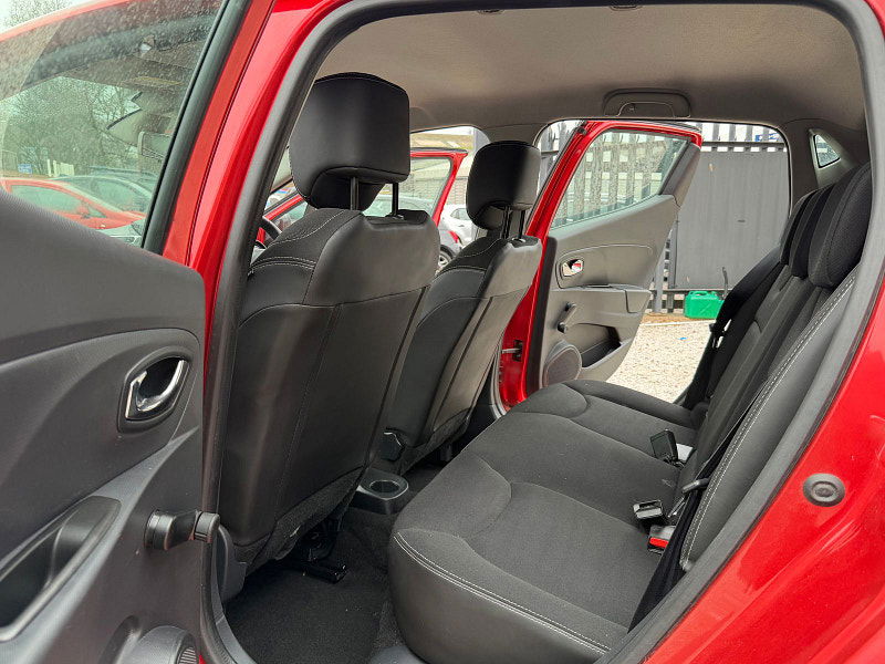 Renault Clio 1.2 16V Dynamique MediaNav Hatchback 5dr Petrol Manual Euro 5 (75 ps) 5dr Manual 2026