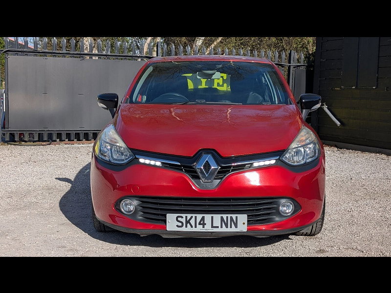 Renault Clio 1.2 16V Dynamique MediaNav Hatchback 5dr Petrol Manual Euro 5 (75 ps) 5dr Manual 2026