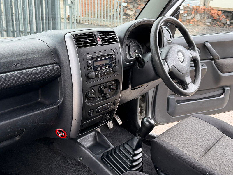 Suzuki Jimny 1.3 JLX SUV 3dr Petrol Manual (174 g/km, 83 bhp) 3dr Manual 2026