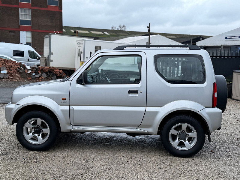 Suzuki Jimny 1.3 JLX SUV 3dr Petrol Manual (174 g/km, 83 bhp) 3dr Manual 2026