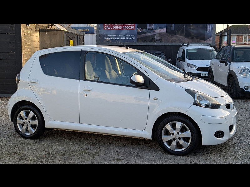 Toyota Aygo 1.0 VVT-i Go Hatchback 5dr Petrol Manual Euro 5 (67 ps) 5dr Manual 2026