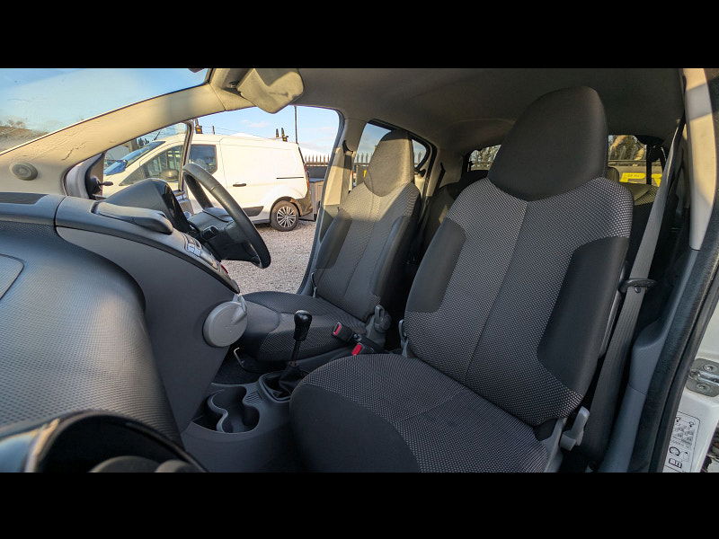 Toyota Aygo 1.0 VVT-i Go Hatchback 5dr Petrol Manual Euro 5 (67 ps) 5dr Manual 2026