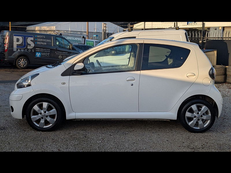 Toyota Aygo 1.0 VVT-i Go Hatchback 5dr Petrol Manual Euro 5 (67 ps) 5dr Manual 2026