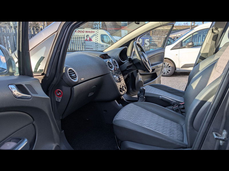 Vauxhall Corsa 1.4 16V SE Hatchback 5dr Petrol Manual Wide Ratio Euro 5 (100 ps) 5dr Manual 2026