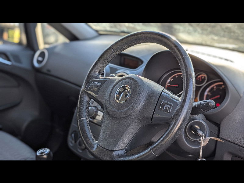 Vauxhall Corsa 1.4 16V SE Hatchback 5dr Petrol Manual Wide Ratio Euro 5 (100 ps) 5dr Manual 2026