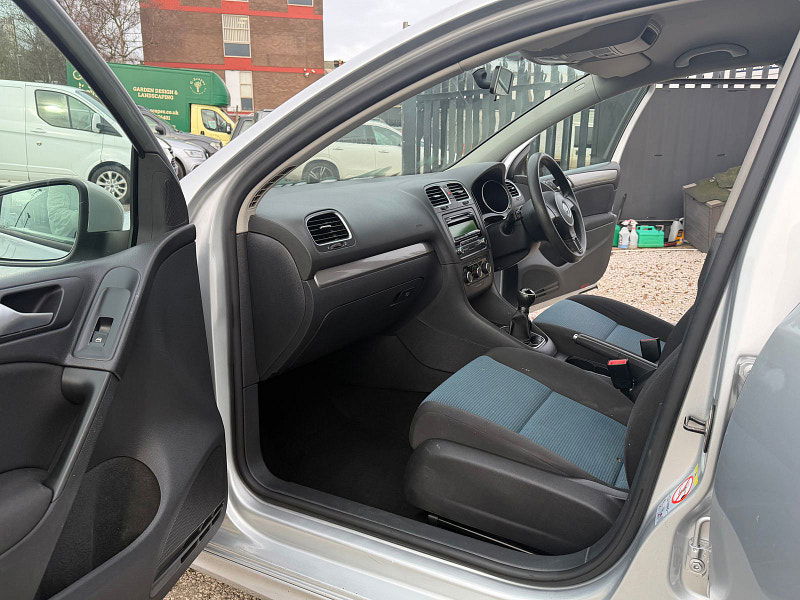 Volkswagen Golf 1.6 TDI BlueMotion Hatchback 5dr Diesel Manual Euro 5 (s/s) (105 ps) 5dr Manual 2026