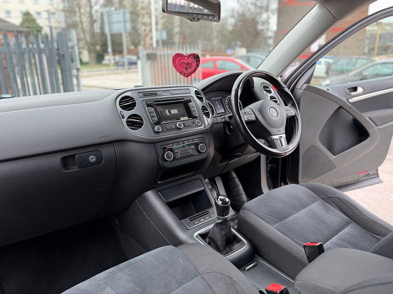 Volkswagen Tiguan 2.0 TDI BlueMotion Tech Match SUV 5dr Diesel Manual 4WD Euro 5 (s/s) (140 ps) 5dr Manual 2026