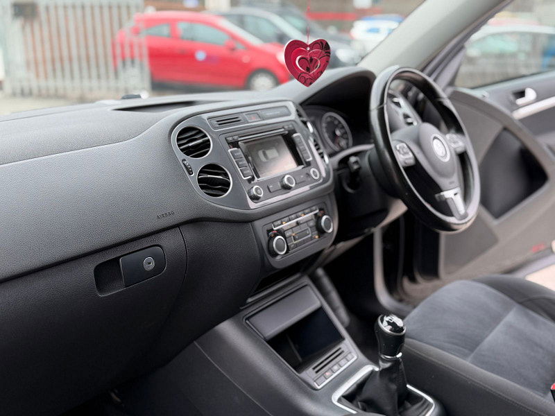 Volkswagen Tiguan 2.0 TDI BlueMotion Tech Match SUV 5dr Diesel Manual 4WD Euro 5 (s/s) (140 ps) 5dr Manual 2026