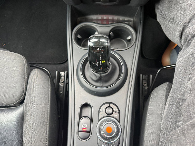 MINI Countryman 2.0 Cooper D SUV 5dr Diesel Auto Euro 6 (s/s) (150 ps) 5dr Automatic 2026