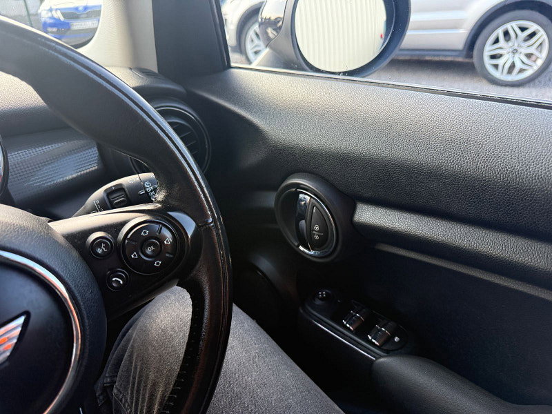 MINI Hatch 1.5 Cooper Hatchback 5dr Petrol Manual Euro 6 (s/s) (136 ps) 5dr Manual 2026