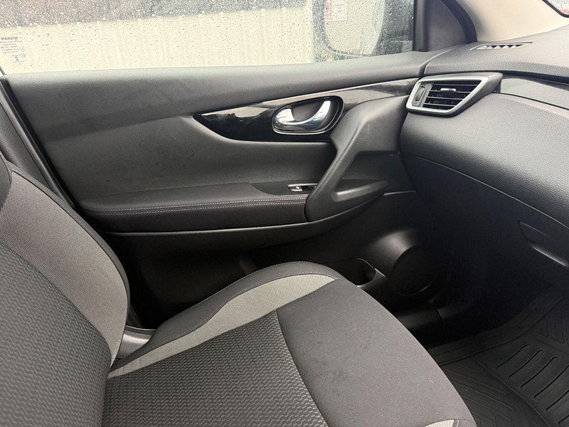 Nissan Qashqai 1.3 DIG-T Acenta Premium DCT Auto Euro 6 (s/s) 5dr 5dr Automatic 2026