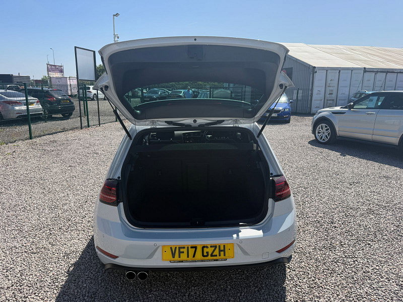 Volkswagen Golf 2.0 TDI BlueMotion Tech GTD Hatchback 5dr Diesel Manual Euro 6 (s/s) (184 ps) 5dr Manual 2026