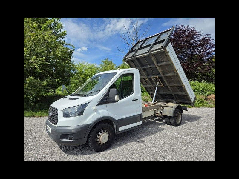 Ford Transit 2.0 350 EcoBlue Chassis Cab 2dr Diesel Manual RWD L2 H1 Euro 6 (DRW) (130 ps) 2dr Manual 2026