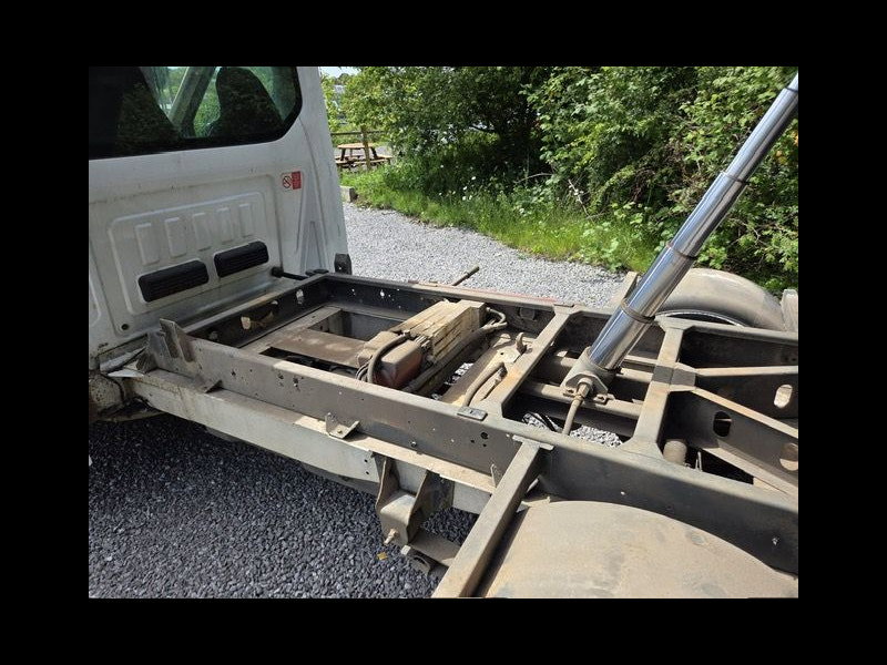 Ford Transit 2.0 350 EcoBlue Chassis Cab 2dr Diesel Manual RWD L2 H1 Euro 6 (DRW) (130 ps) 2dr Manual 2026