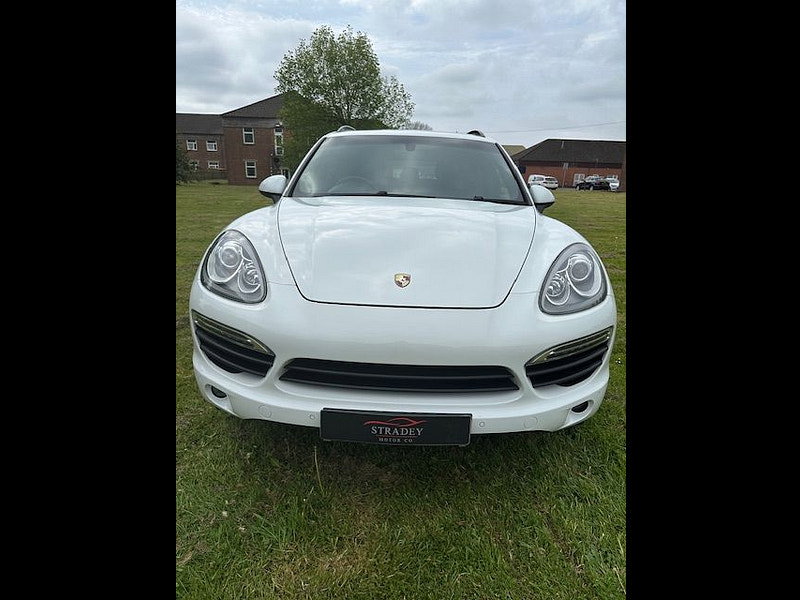 Porsche Cayenne 4.2 TD V8 S SUV 5dr Diesel TiptronicS 4WD Euro 5 (s/s) (382 ps) 5dr Automatic 2026
