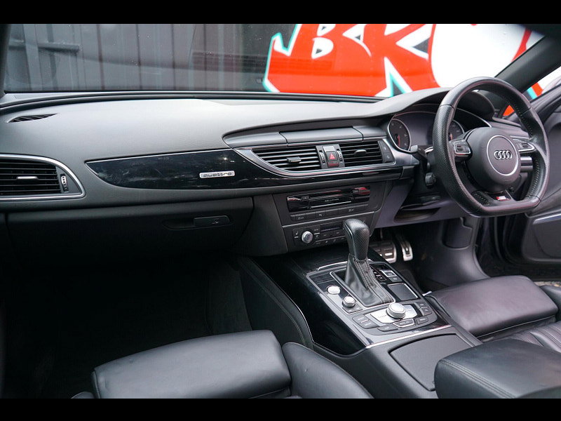 Audi A6 Avant 3.0 BiTDI V6 Black Edition Estate 5dr Diesel Tiptronic quattro Euro 6 (s/s) (320 ps)
