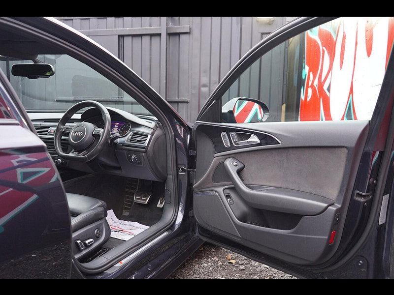 Audi A6 Avant 3.0 BiTDI V6 Black Edition Estate 5dr Diesel Tiptronic quattro Euro 6 (s/s) (320 ps)