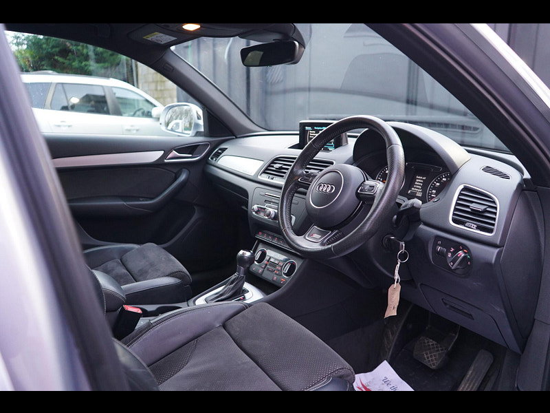 Audi Q3 2.0 TDI S line Plus SUV 5dr Diesel S Tronic quattro Euro 6 (s/s) (184 ps)