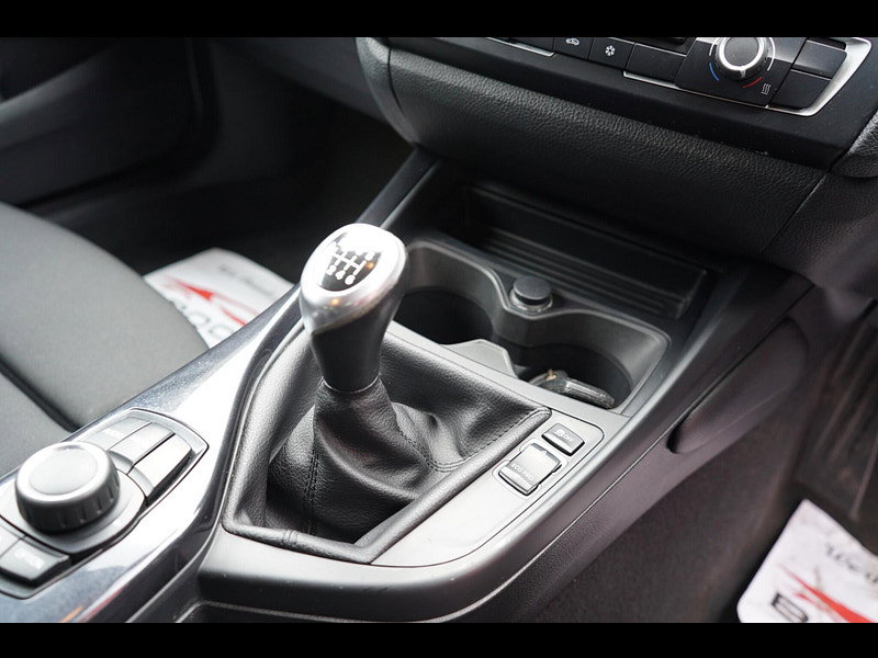 BMW 1 Series 2.0 120d Sport Hatchback 5dr Diesel Manual Euro 5 (s/s) (184 ps)