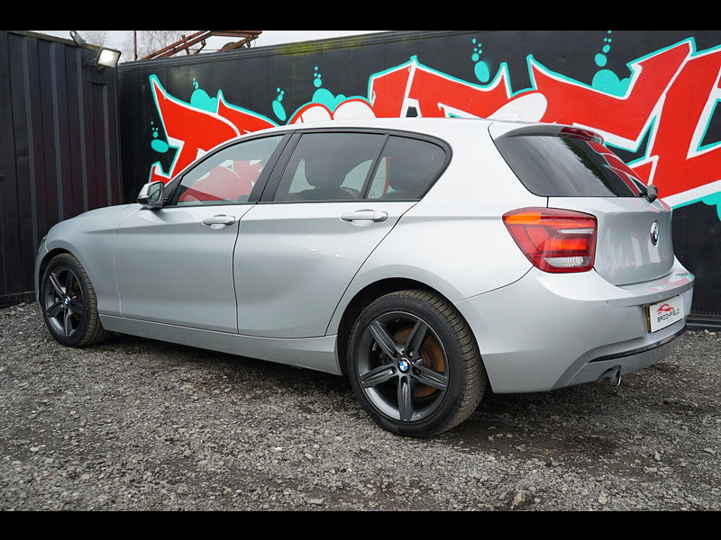 BMW 1 Series 2.0 120d Sport Hatchback 5dr Diesel Manual Euro 5 (s/s) (184 ps)