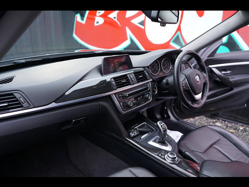 BMW 3 Series Gran Turismo 3.0 330d Luxury GT 5dr Diesel Auto xDrive Euro 6 (s/s) (258 ps)