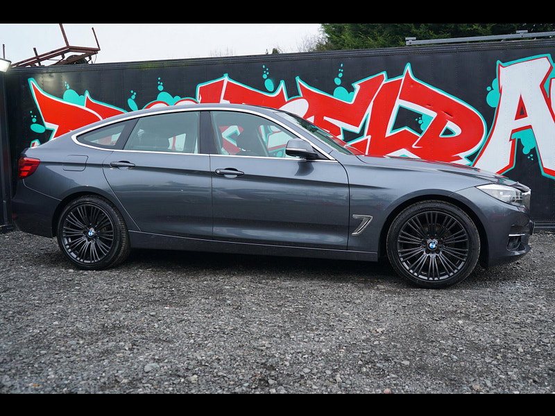 BMW 3 Series Gran Turismo 3.0 330d Luxury GT 5dr Diesel Auto xDrive Euro 6 (s/s) (258 ps)