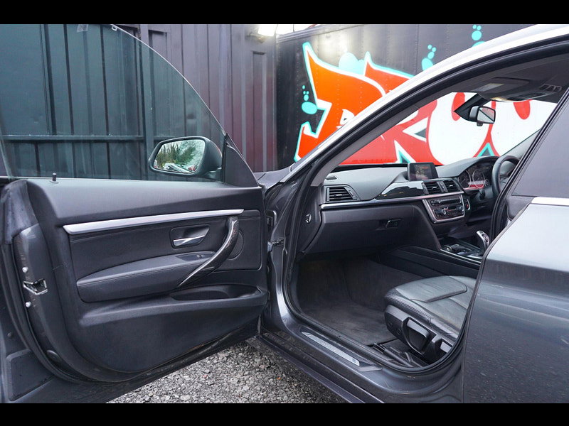 BMW 3 Series Gran Turismo 3.0 330d Luxury GT 5dr Diesel Auto xDrive Euro 6 (s/s) (258 ps)