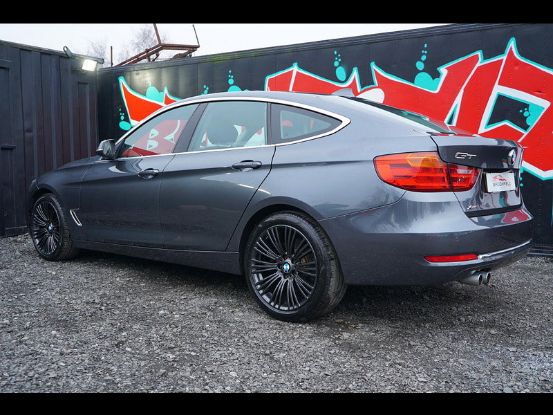 BMW 3 Series Gran Turismo 3.0 330d Luxury GT 5dr Diesel Auto xDrive Euro 6 (s/s) (258 ps)