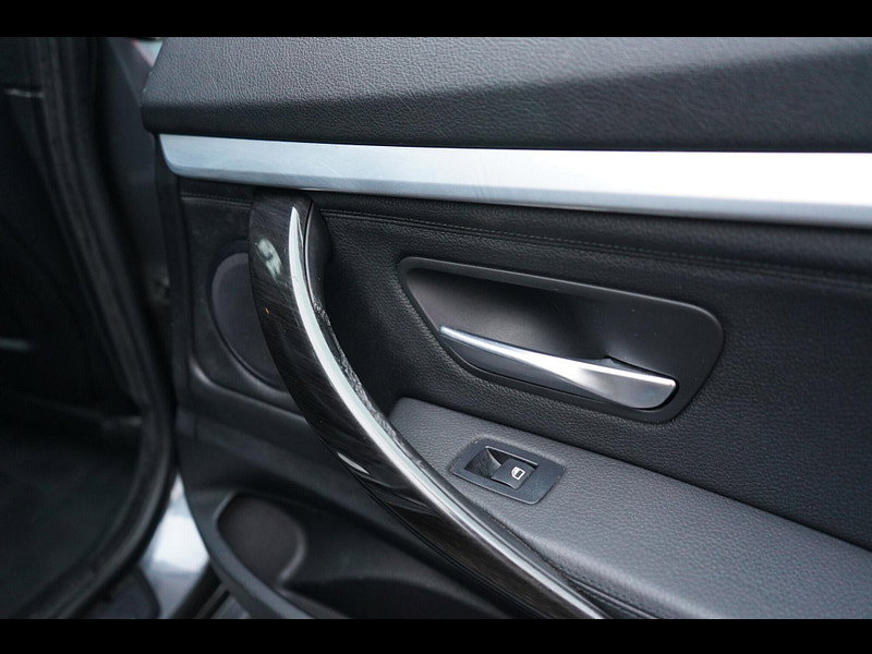 BMW 3 Series Gran Turismo 3.0 330d Luxury GT 5dr Diesel Auto xDrive Euro 6 (s/s) (258 ps)
