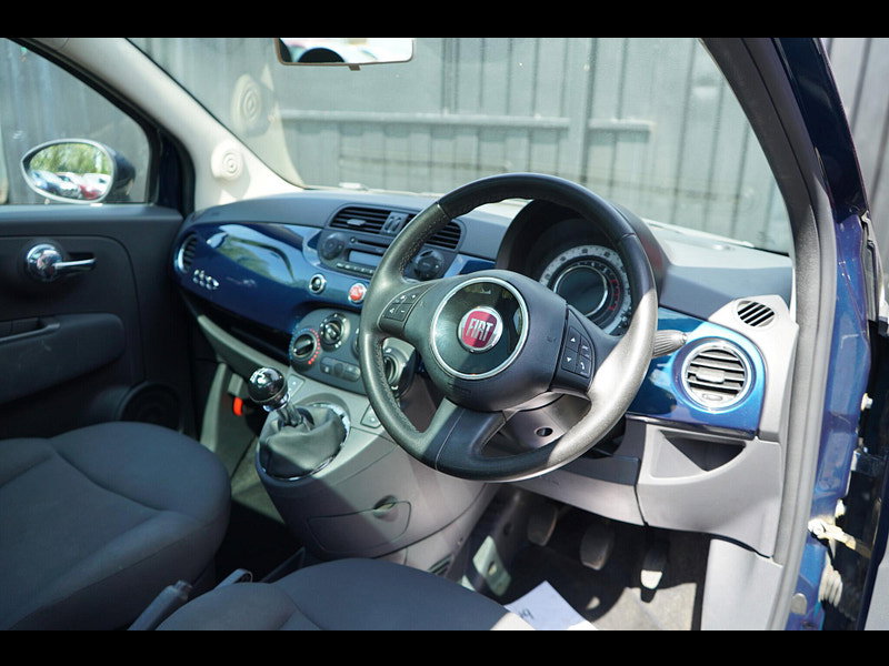 Fiat 500 1.2 Lounge Hatchback 3dr Petrol Manual Euro 4 (69 bhp)