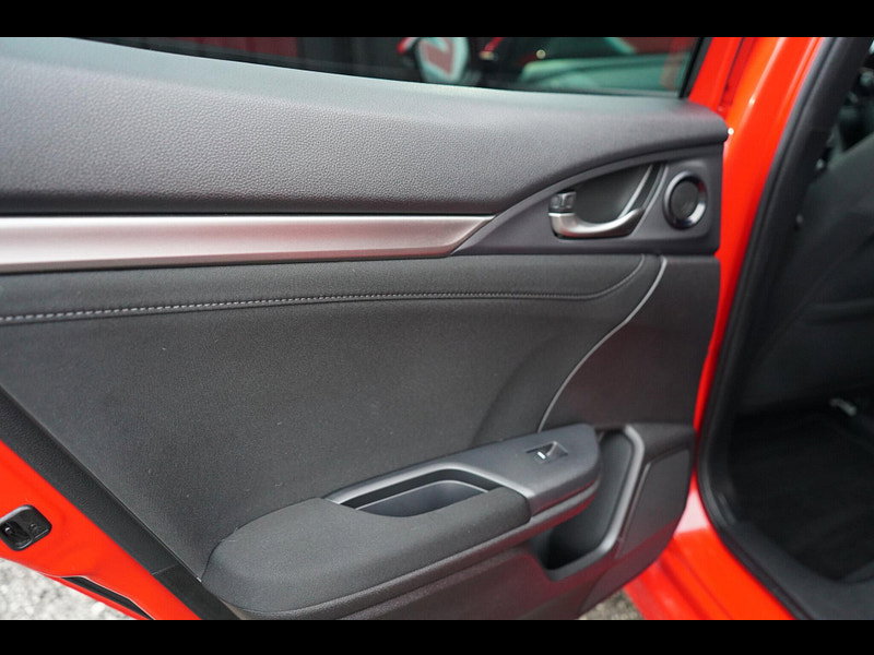Honda Civic 1.0 VTEC Turbo SR Hatchback 5dr Petrol CVT Euro 6 (s/s) (129 ps)
