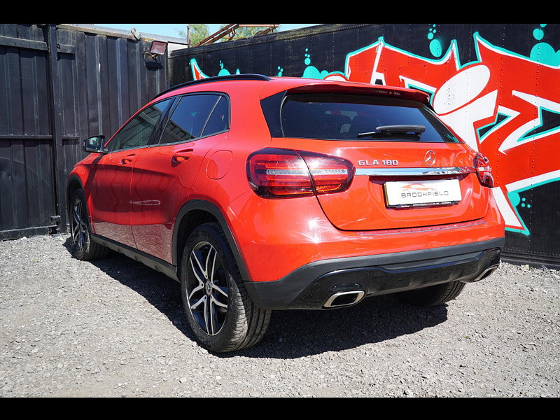 Mercedes-Benz GLA 1.6 GLA180 Urban Edition SUV 5dr Petrol Manual Euro 6 (s/s) (122 ps)