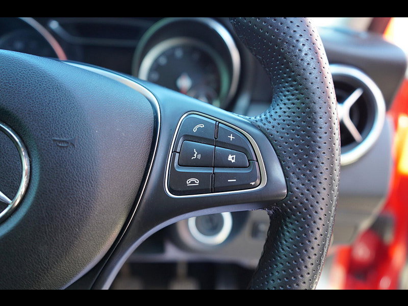 Mercedes-Benz GLA 1.6 GLA180 Urban Edition SUV 5dr Petrol Manual Euro 6 (s/s) (122 ps)