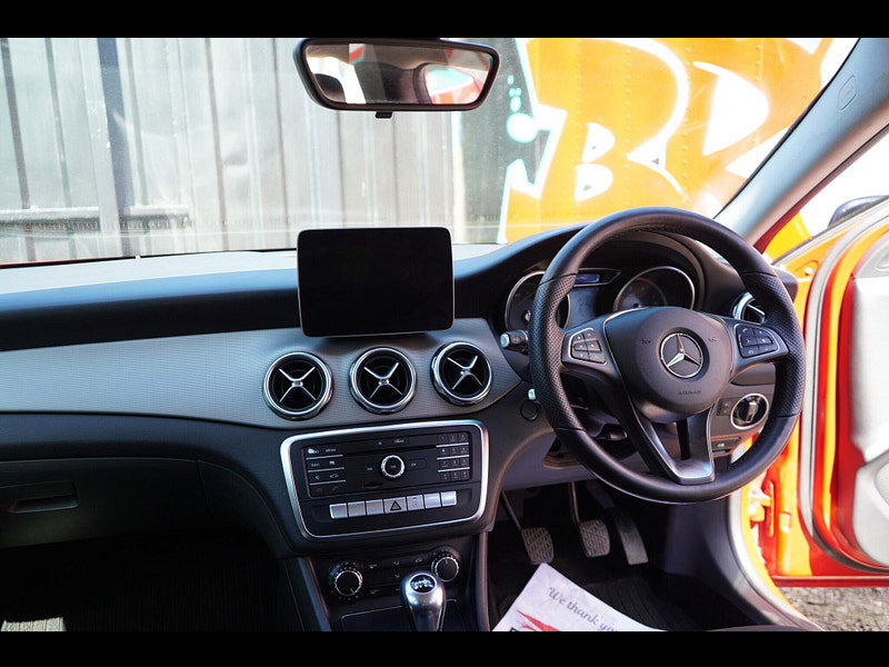 Mercedes-Benz GLA 1.6 GLA180 Urban Edition SUV 5dr Petrol Manual Euro 6 (s/s) (122 ps)