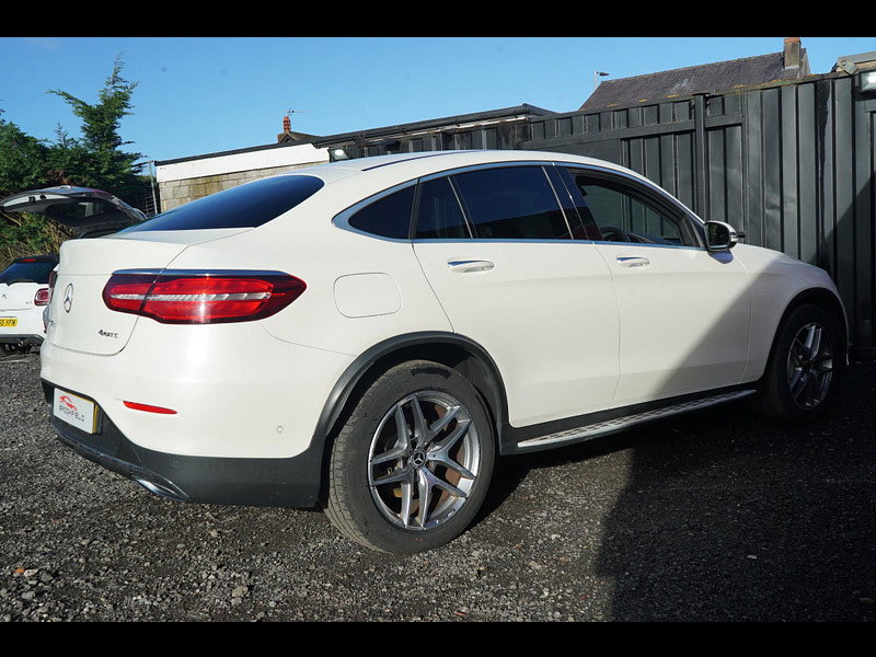 Mercedes-Benz GLC 3.0 GLC350d V6 AMG Line (Premium Plus) Coupe 5dr Diesel G-Tronic 4MATIC Euro 6 (s/s) (258 ps)