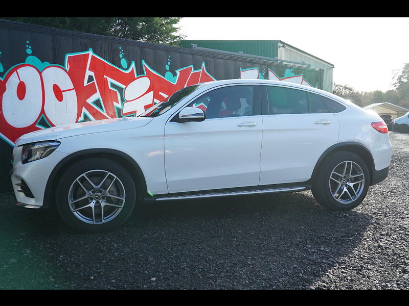 Mercedes-Benz GLC 3.0 GLC350d V6 AMG Line (Premium Plus) Coupe 5dr Diesel G-Tronic 4MATIC Euro 6 (s/s) (258 ps)