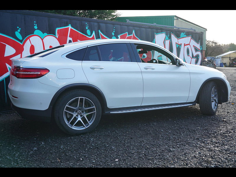 Mercedes-Benz GLC 3.0 GLC350d V6 AMG Line (Premium Plus) Coupe 5dr Diesel G-Tronic 4MATIC Euro 6 (s/s) (258 ps)