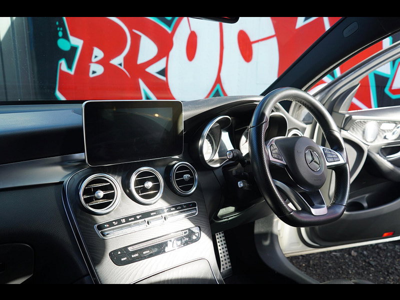 Mercedes-Benz GLC 3.0 GLC350d V6 AMG Line (Premium Plus) Coupe 5dr Diesel G-Tronic 4MATIC Euro 6 (s/s) (258 ps)