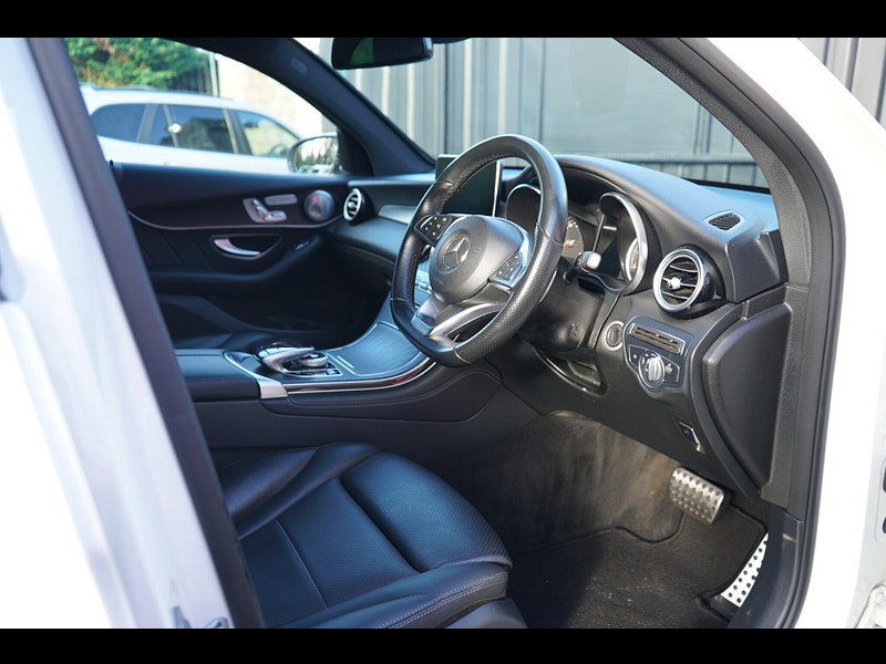 Mercedes-Benz GLC 3.0 GLC350d V6 AMG Line (Premium Plus) Coupe 5dr Diesel G-Tronic 4MATIC Euro 6 (s/s) (258 ps)