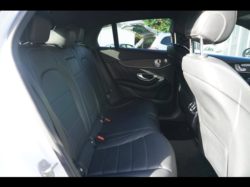 Mercedes-Benz GLC 3.0 GLC350d V6 AMG Line (Premium Plus) Coupe 5dr Diesel G-Tronic 4MATIC Euro 6 (s/s) (258 ps)